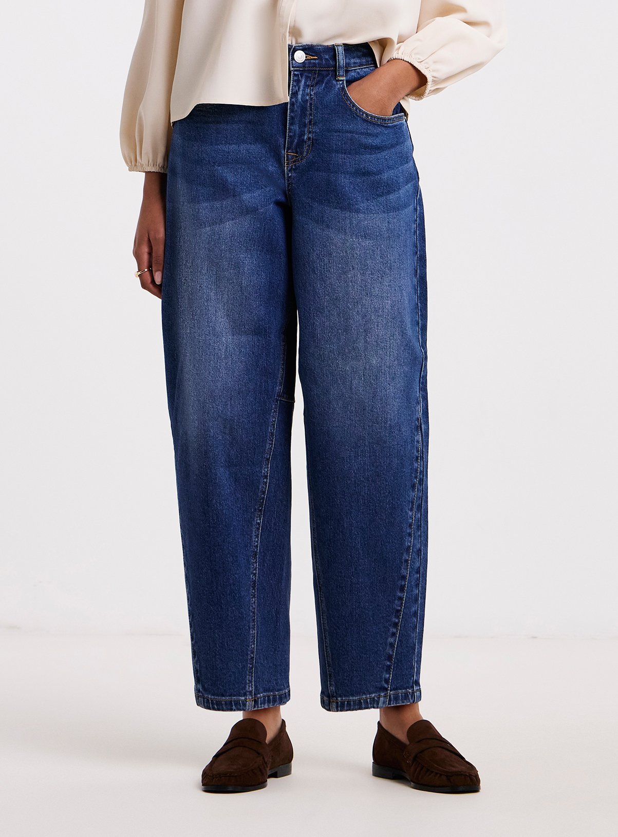 SIMPLY BE  Mid Wash Cropped Barrel Jeans — Denim